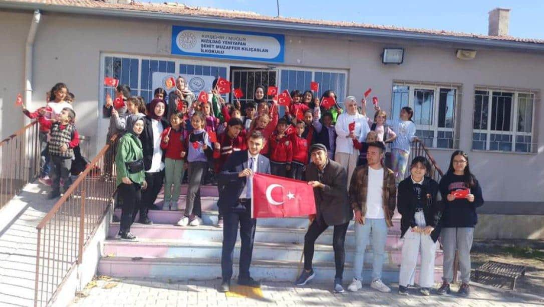 Kırşehir Ahi Evran Üniversitesi Eğitim fakültesi Sınıf Eğitimi Anabilim Dalı Başkanı Prof. Dr. Ayfer ŞAHİN Kızıldağ Yeniyapan İlkokulumuzu ziyaret etti